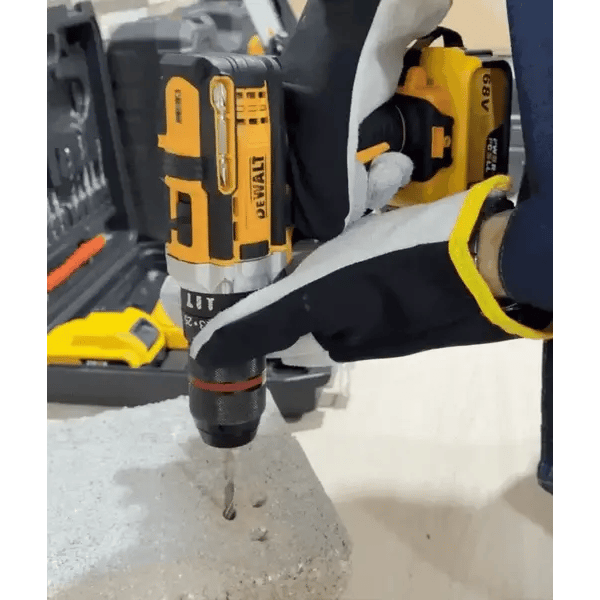 🔥 ¡COMBO PRO DEWALT 2025 – EDICIÓN LIMITADA! Taladro  Impacto + 2 Baterías Power 2.0 + 46 Herramientas de Alto Rendimiento 🎁 ¡Incluye Kit de Brocas Titanium GRATIS solo por HOY! ⏳ ¡Oferta por tiempo limitado – Paga al recibir!